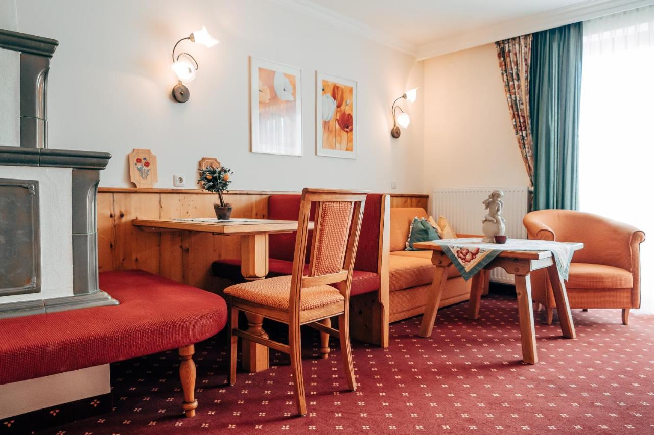 Post Post Hotel - Alpine Boutique Hotel & Spa Bad Hofgastein Bagian luar foto